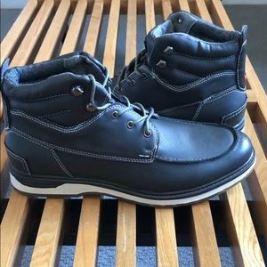 Hawke & co dress boot